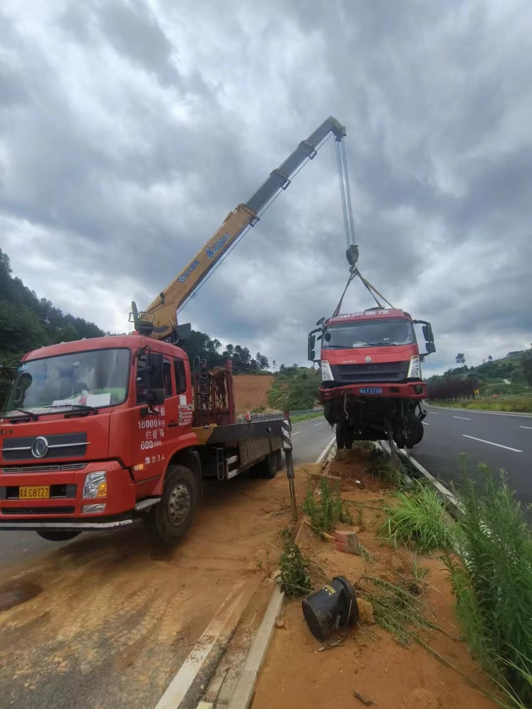 天山区吊车出租公司在日常生活中对吊车要怎样检查