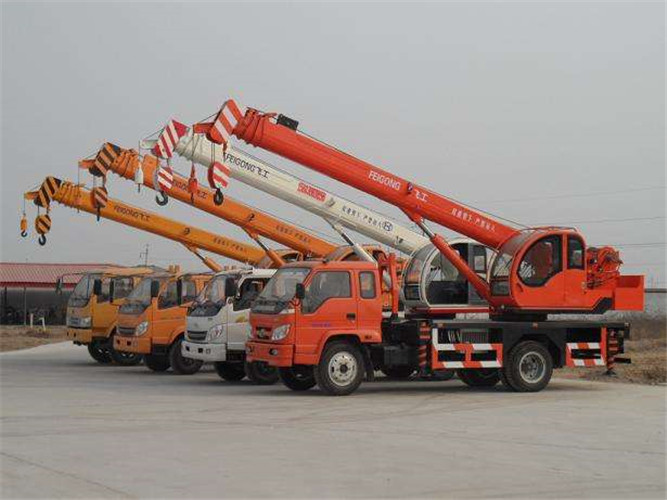 天山区设备出现故障导致停工，怎么处理？是否有备用设备替换？